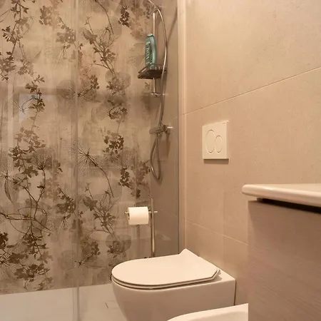 Pier Dom wakacyjny Laveno-Mombello